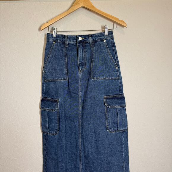 Women's Varial Seoul Denim Blue Jean Midi Cargo Skirt Size Small Size 6 - Picture 3 of 9